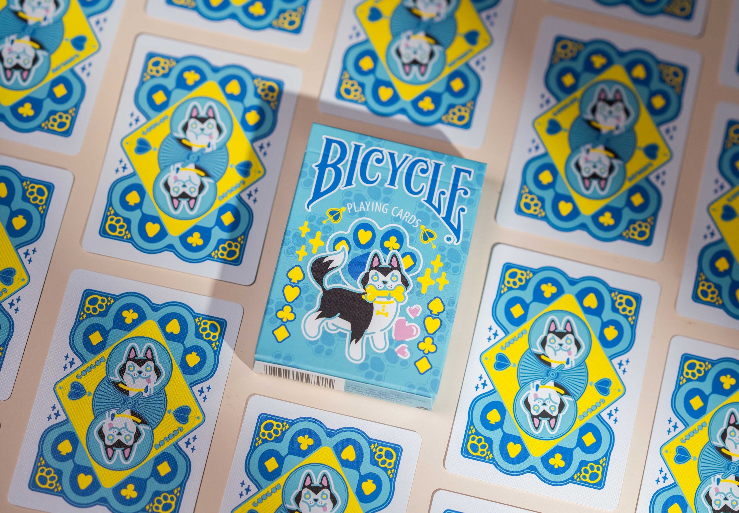 Bicycle Cat & Dog Playing Cards