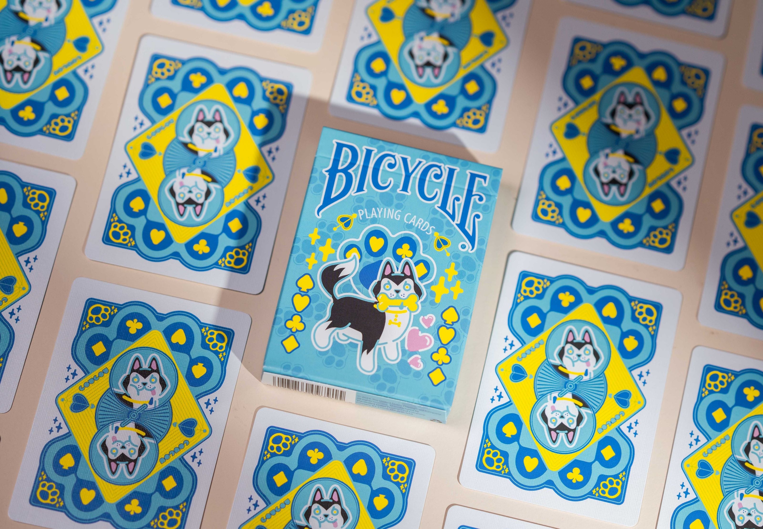 Bicycle Cat & Dog Playing Cards