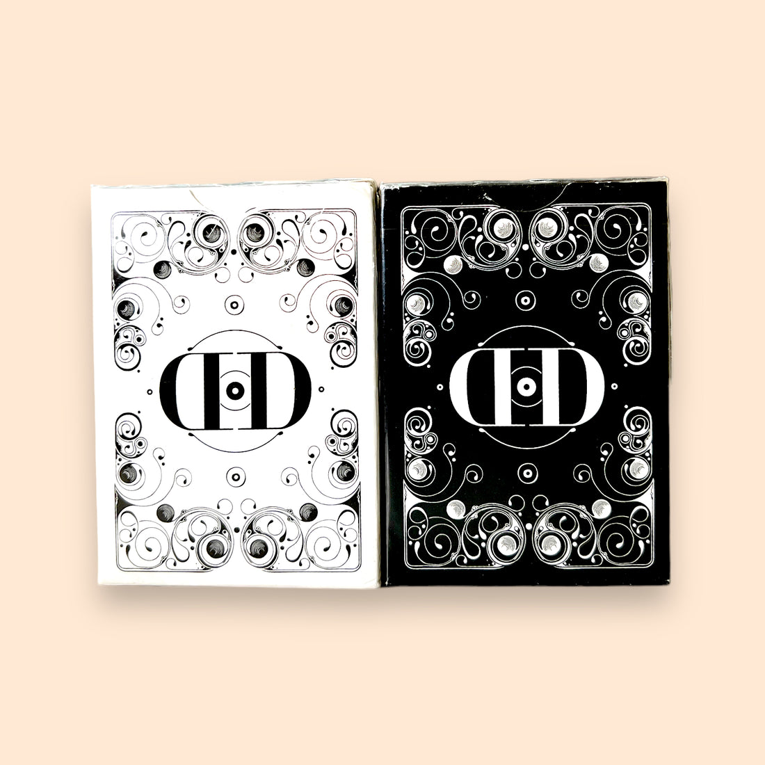 2 Decks Smoke & Mirrors V3 White + Black playing cards