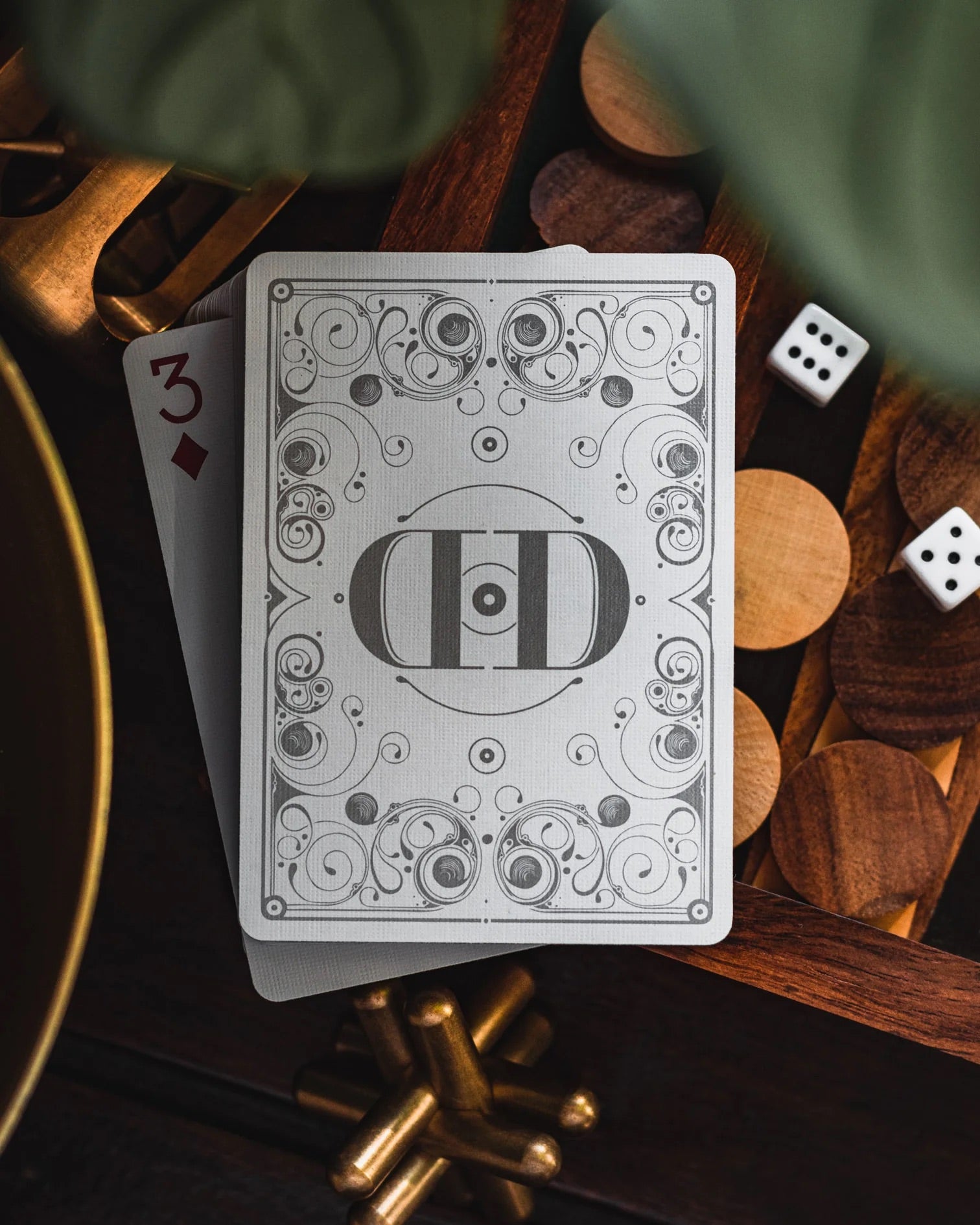 Smoke & Mirrors v8, Silver Edition