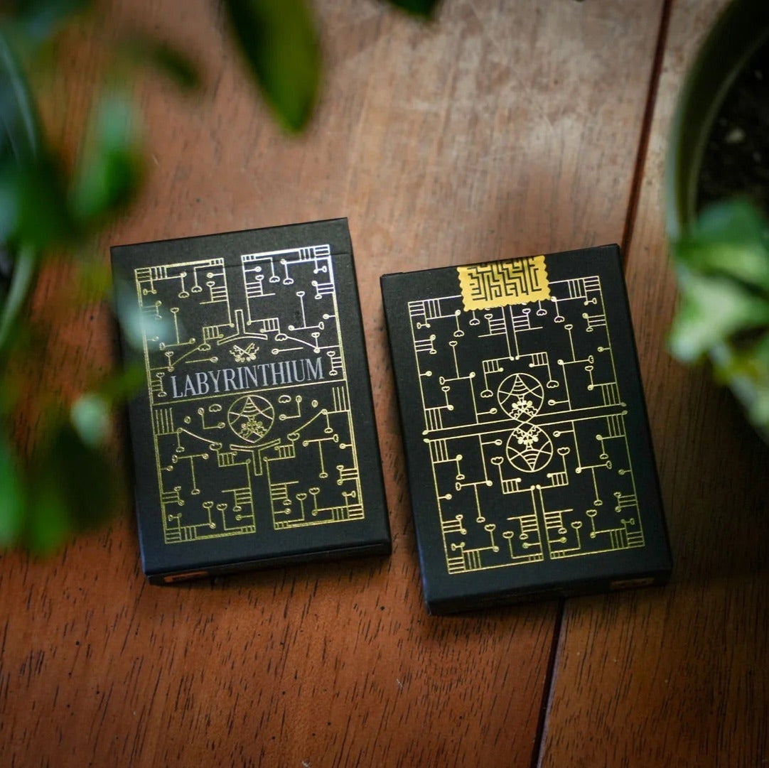 Labyrinthium Black Playing Cards