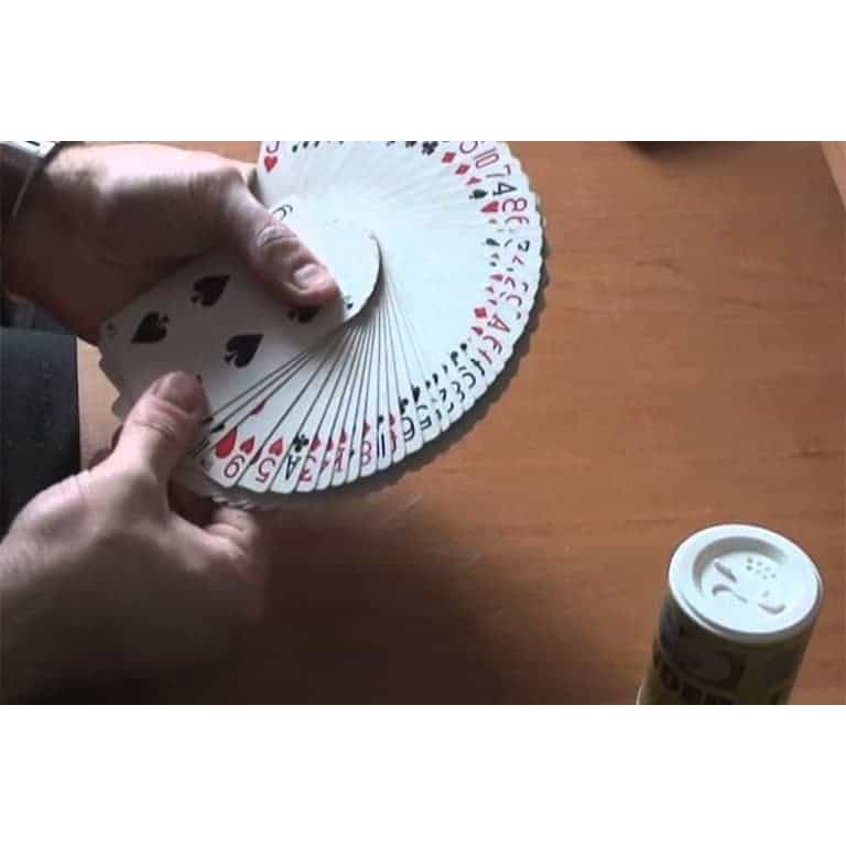Fanning powder