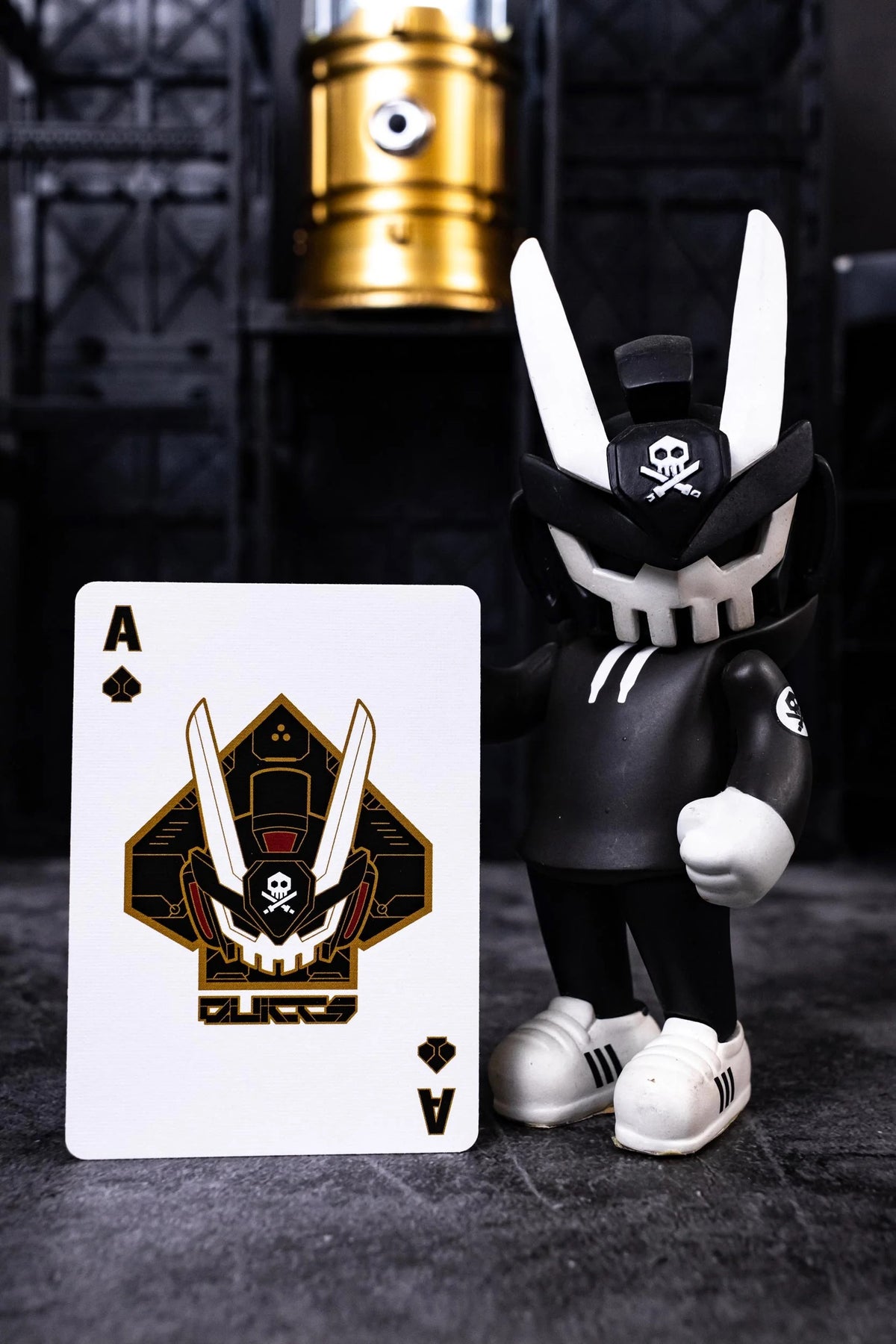 Bicycle Quiccs OG Black &amp; Ghost White Playing Cards