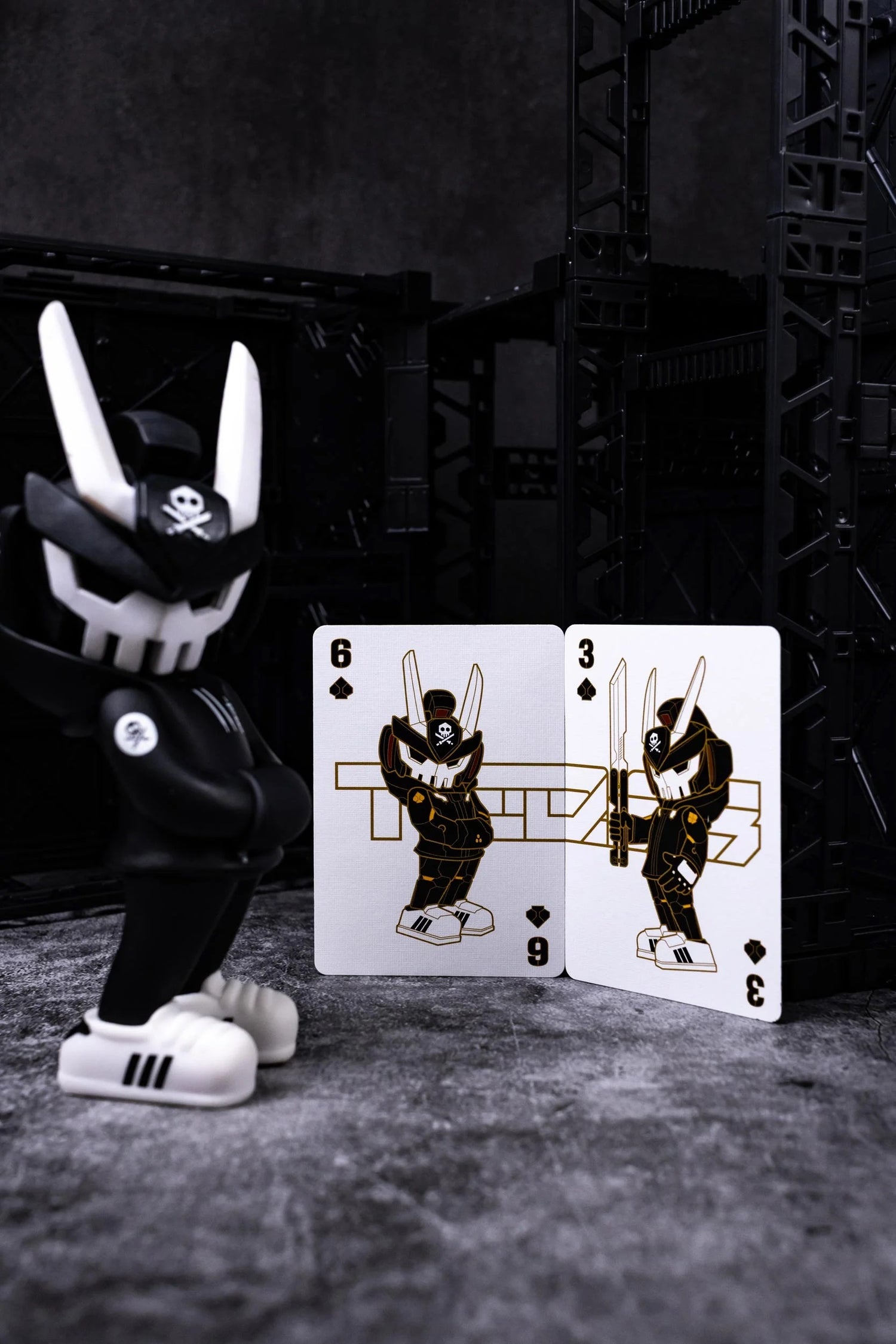 Bicycle Quiccs OG Black &amp; Ghost White Playing Cards