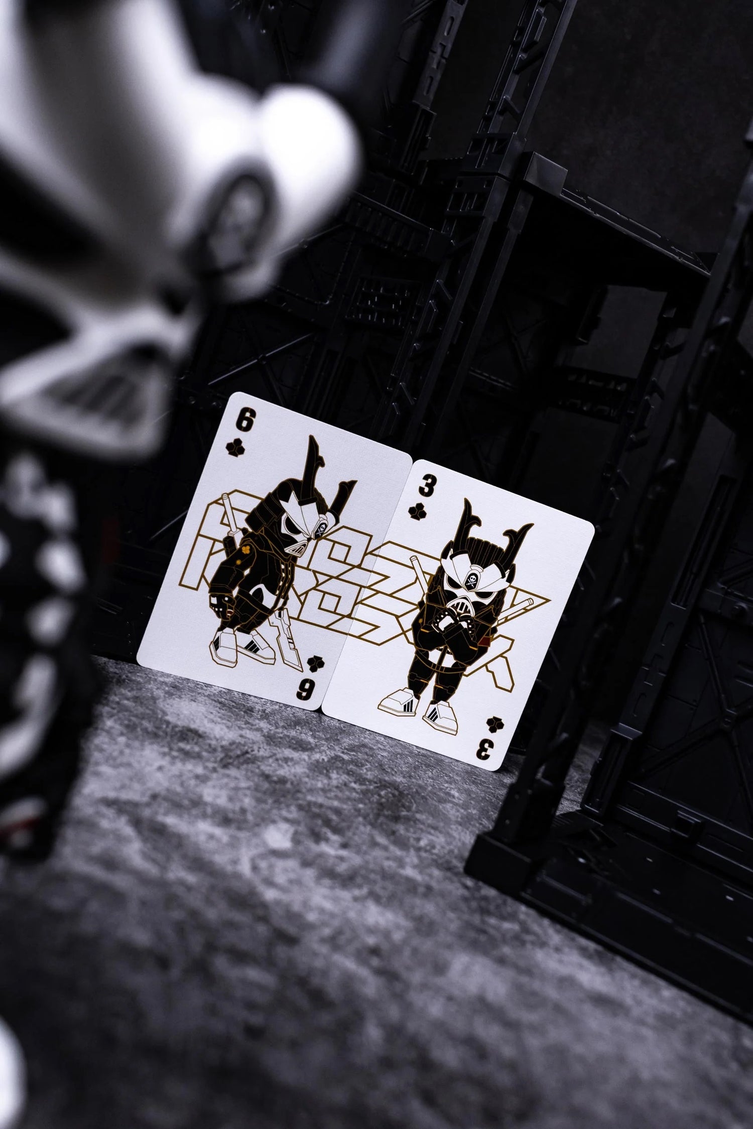 Bicycle Quiccs OG Black &amp; Ghost White Playing Cards