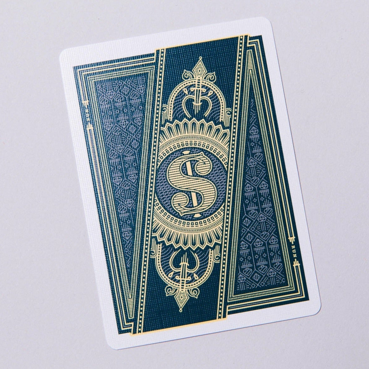 Run &amp; Run Heat Edition Playing Cards