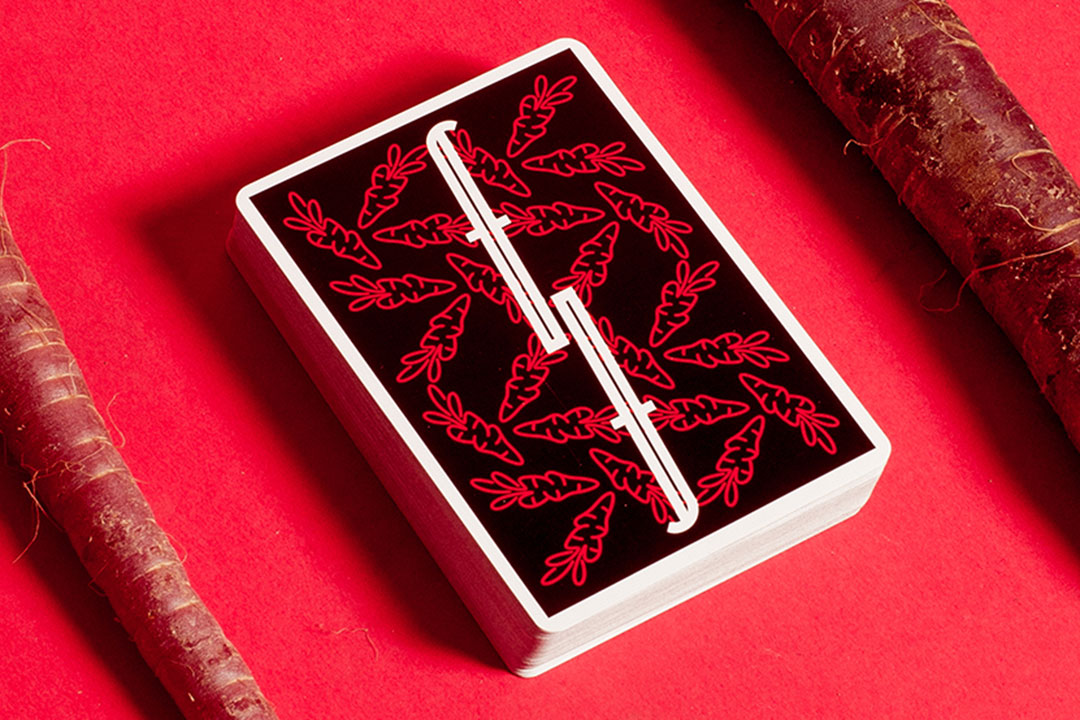 Fontaine Carrots V2 Red Playing Cards