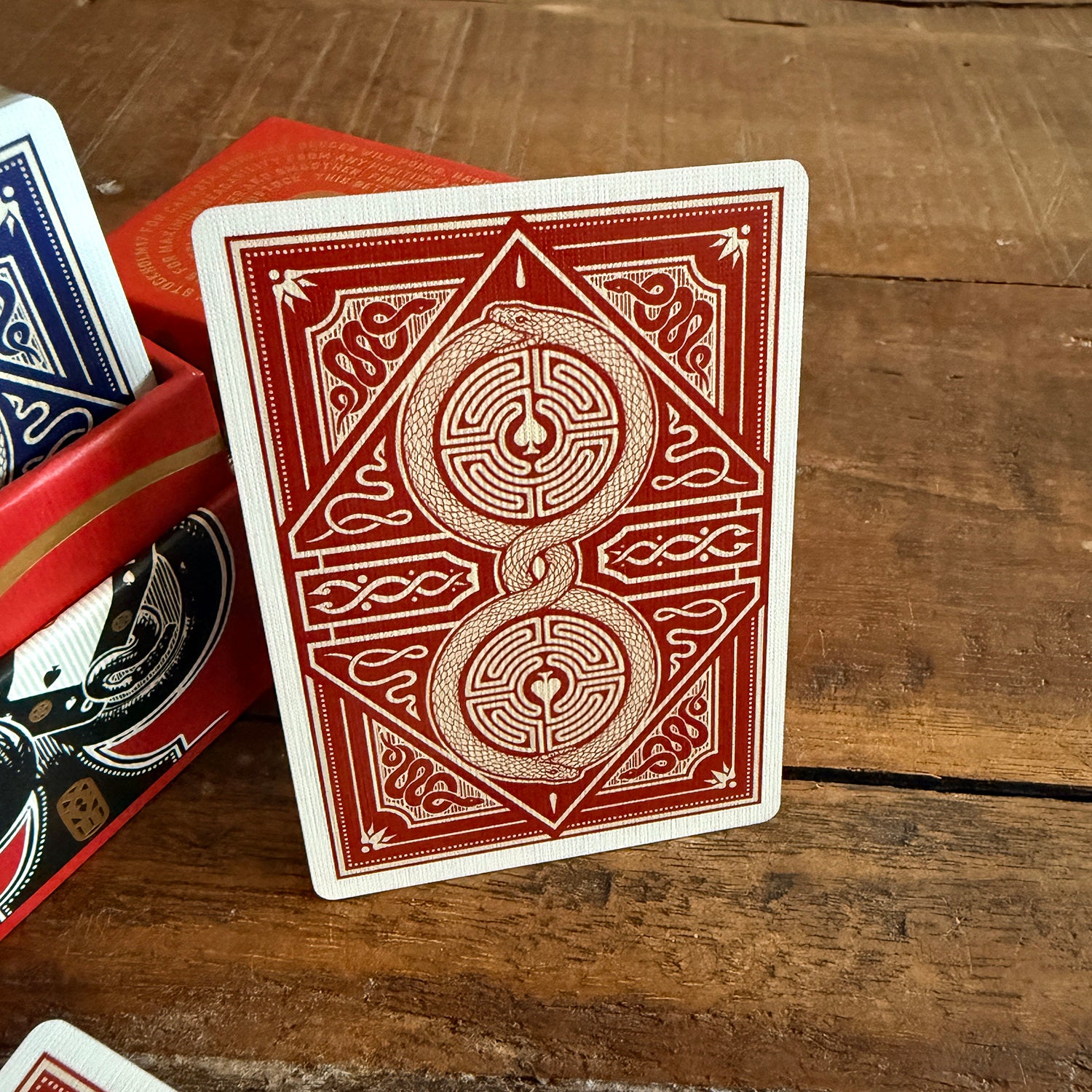 Dazzling Deuces LTD700 (Twindecks with gilded edges)