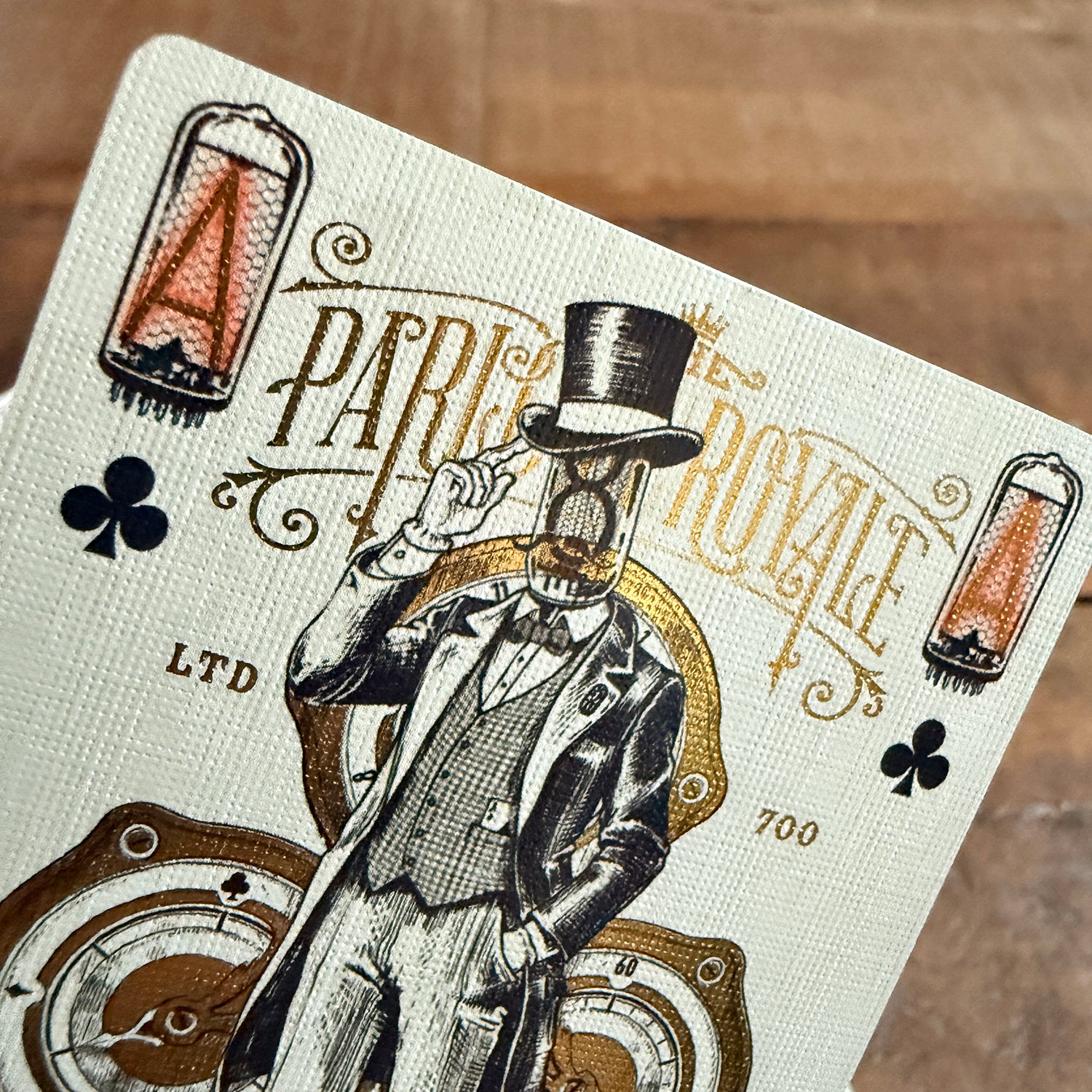 The Parlour Royale Patronium LTD700 (signature on tuckbox)