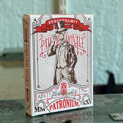 The Parlour Royale Patronium LTD700 (signature on tuckbox)