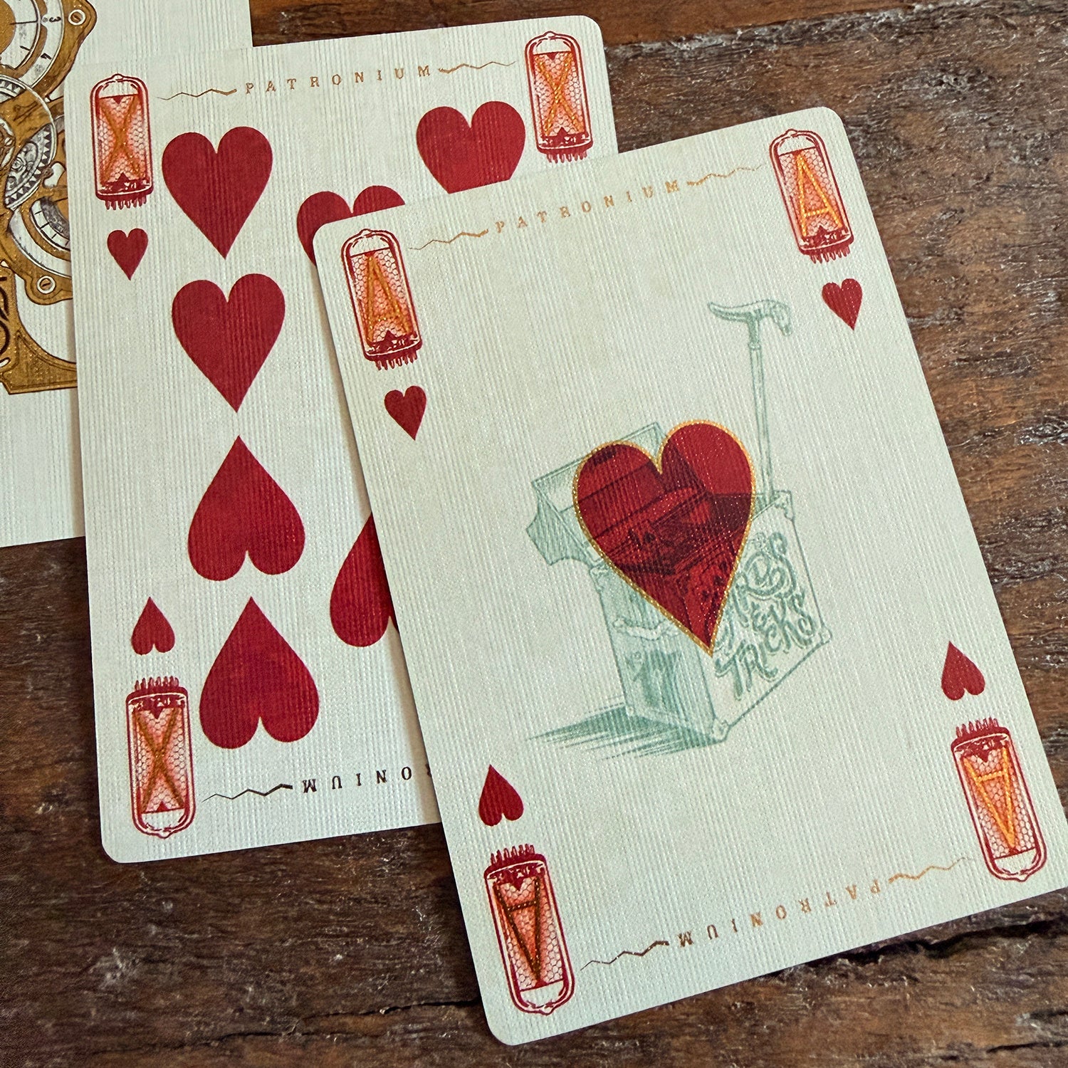 The Parlour Royale Patronium LTD700 (signature on tuckbox)