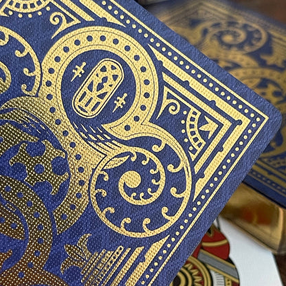 Solitaire17 Red &amp; Blue Gilded LTD700 Playing Cards Set