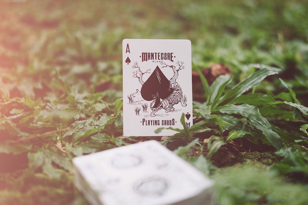 Mantecore Blanc Signed by Edo Huang and Ben Loo playing cards